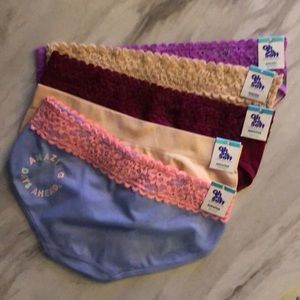 Justice Underwear Bundle size 8